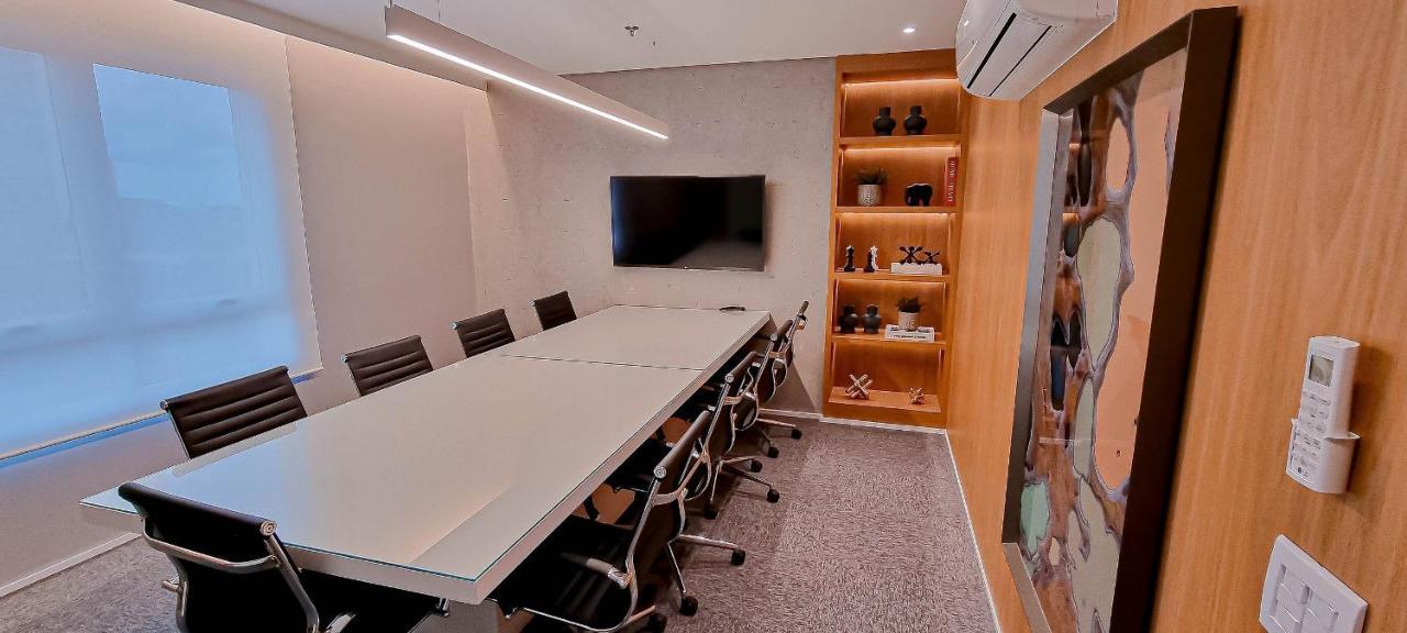 Blend Smart Style Estudios Luxuosos E Decorados ゴイアニア エクステリア 写真